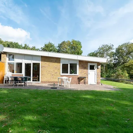 בית נופש Duinland 90 House For 6 Guests, Sint Maartenszee *