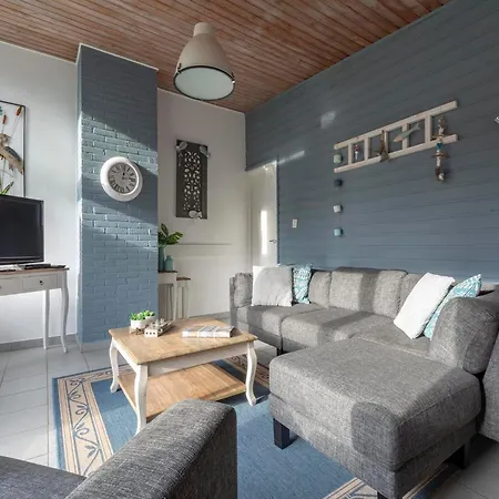 Stylish Beachside With Patio * Sint Maartensvlotbrug