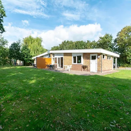 Stylish Beachside With Patio * Sint Maartensvlotbrug