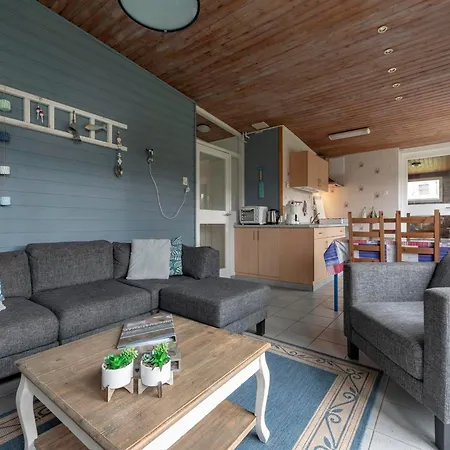 Stylish Beachside With Patio Casa de Férias *